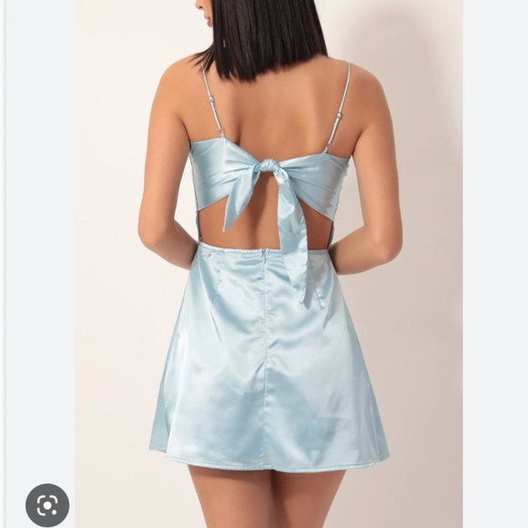 Lucy in the sky Gala High Slit Satin Dress in Light Blue - Picture 2 of 7